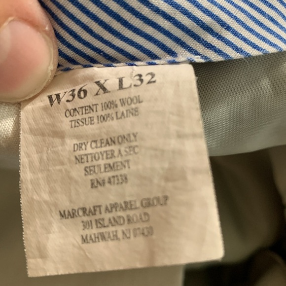 Tommy Hilfiger 100% Wool Flat Front Black Slacks       size 36 - Picture 10 of 10